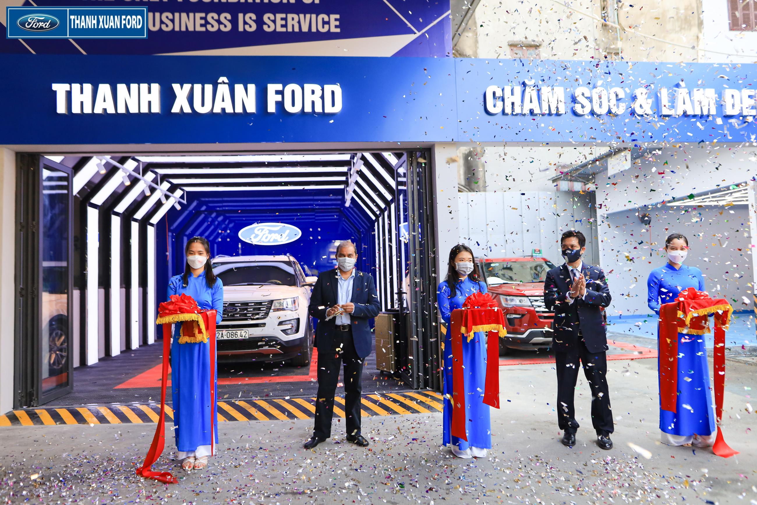 Phó tổng giám đốc Ford Việt Nam - Mr.Ruchik Shah tới thăm Thanh Xuân Ford